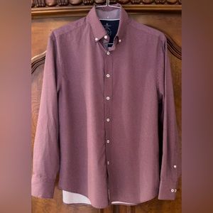 Mens Con.Struct moisture wicking Slim fit dress shirt. Size Medium.